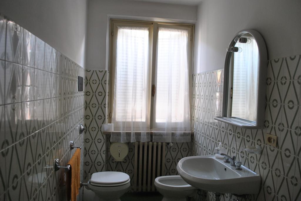 Albergo Alla Rocca Garda  Cameră foto